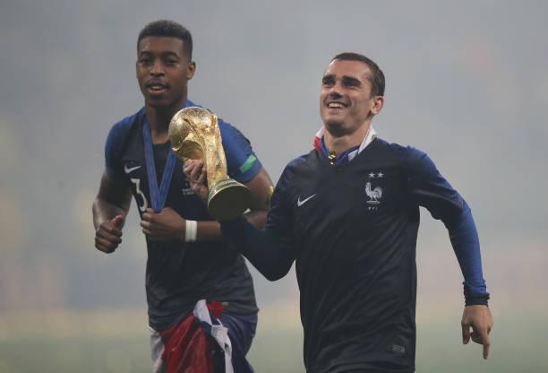 中场在现代 中场在现代