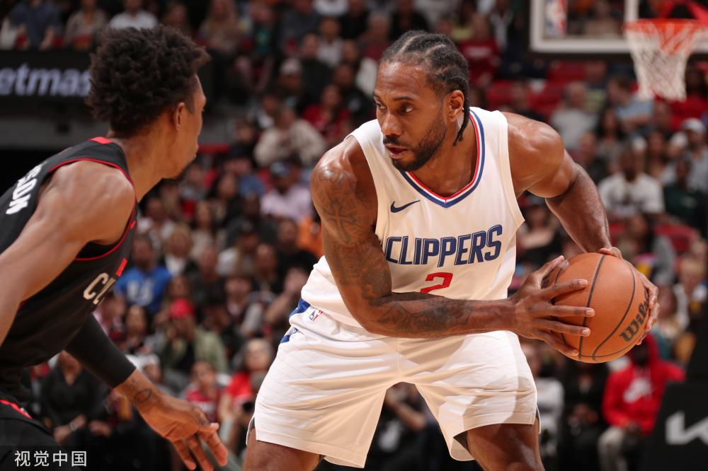 出了惊人的 出了惊人的