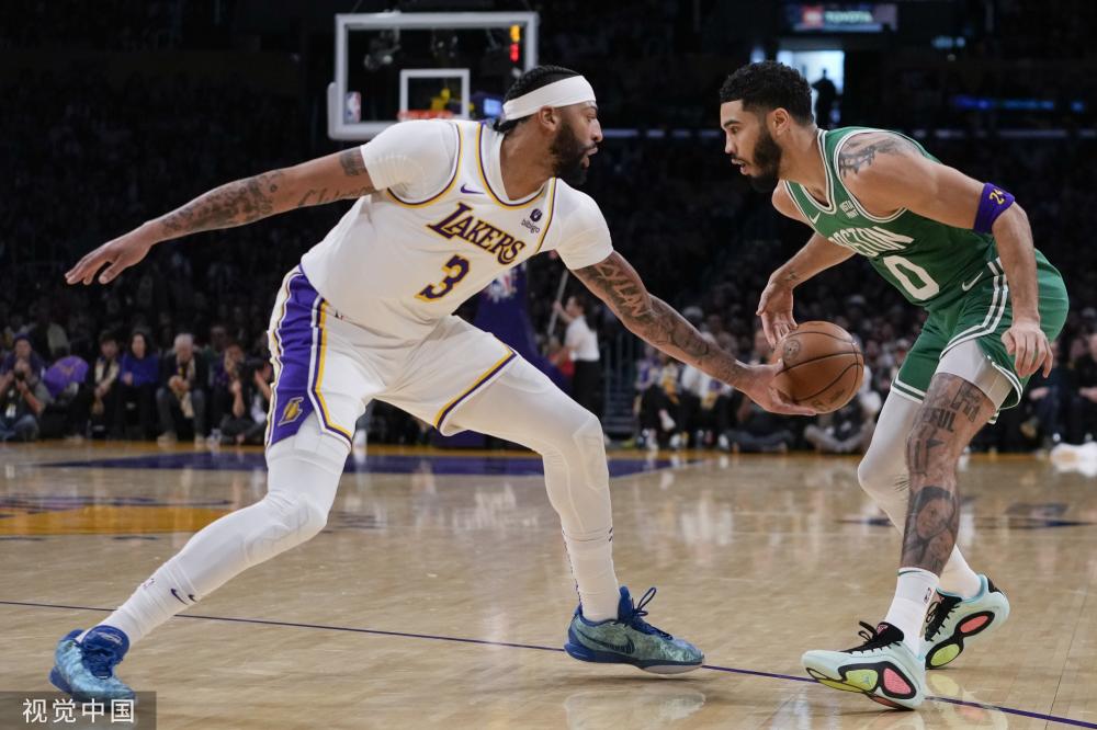 与不屈不挠 与不屈不挠