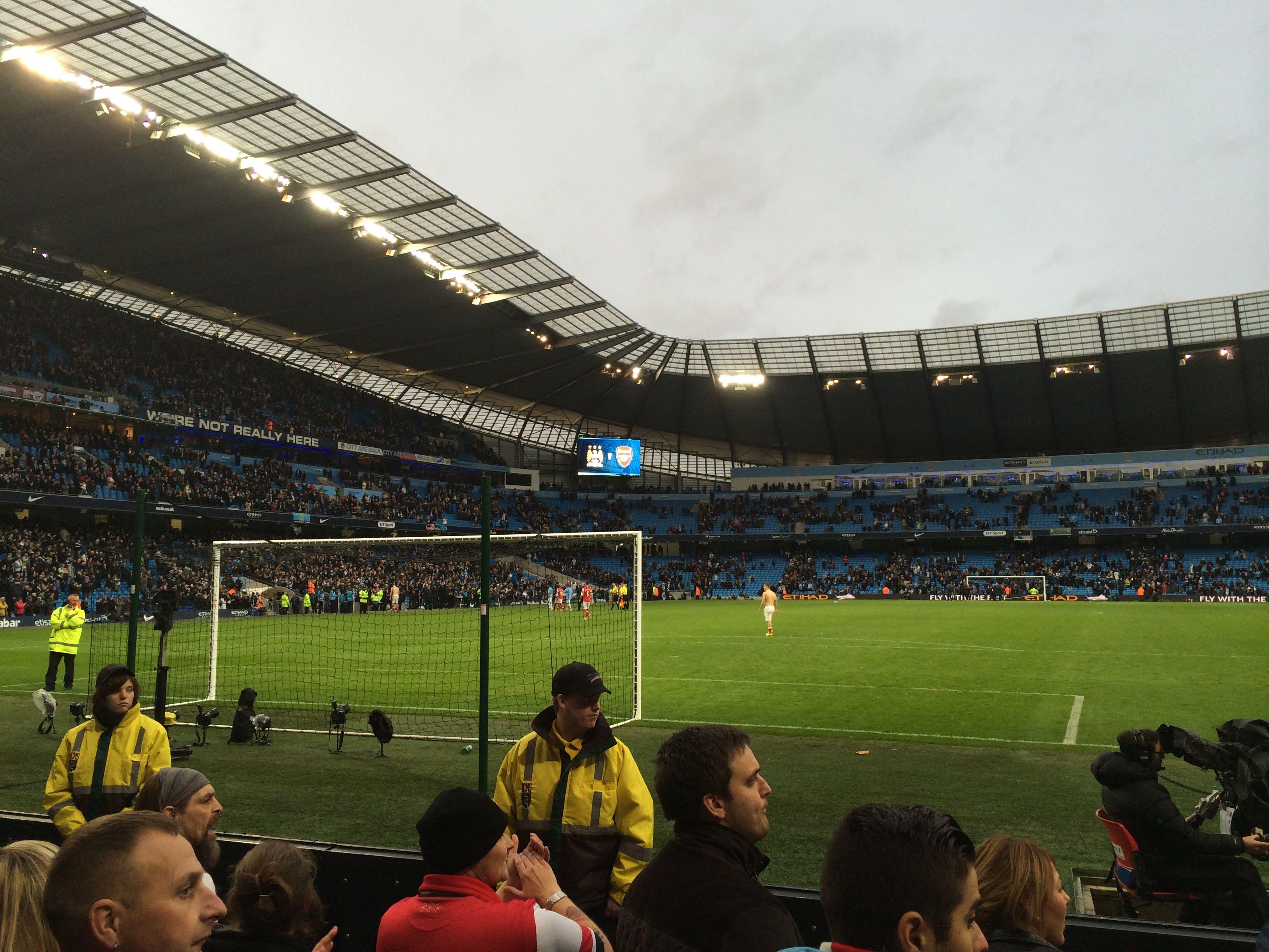 施显得极为 施显得极为